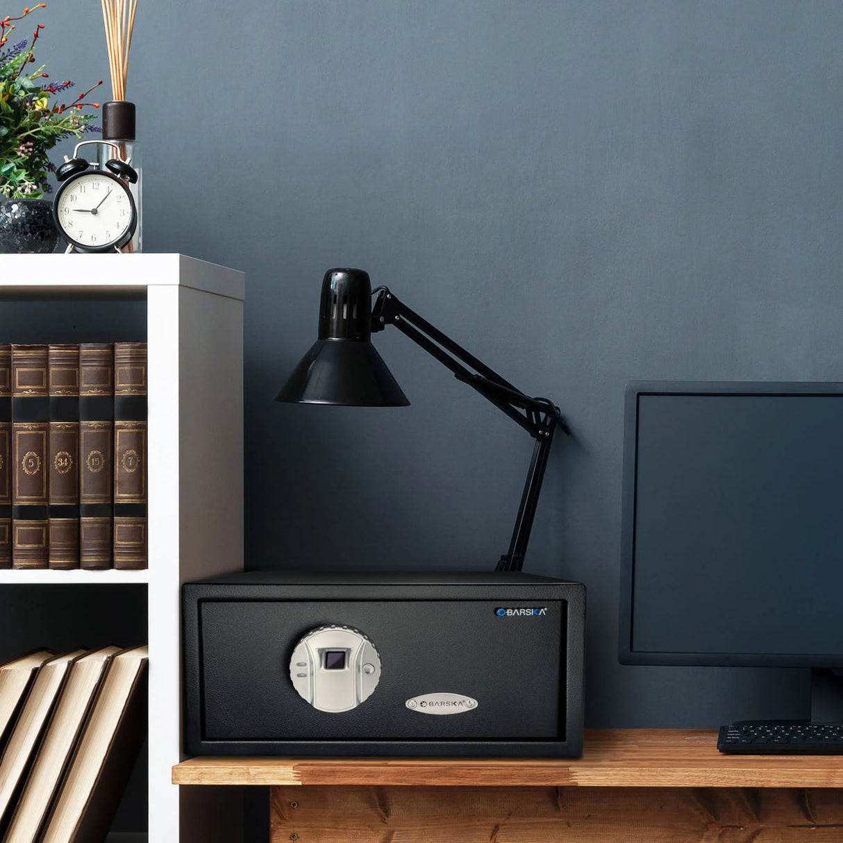 Barska BIOMETRIC Security Safe 0.8 CUBIC FT