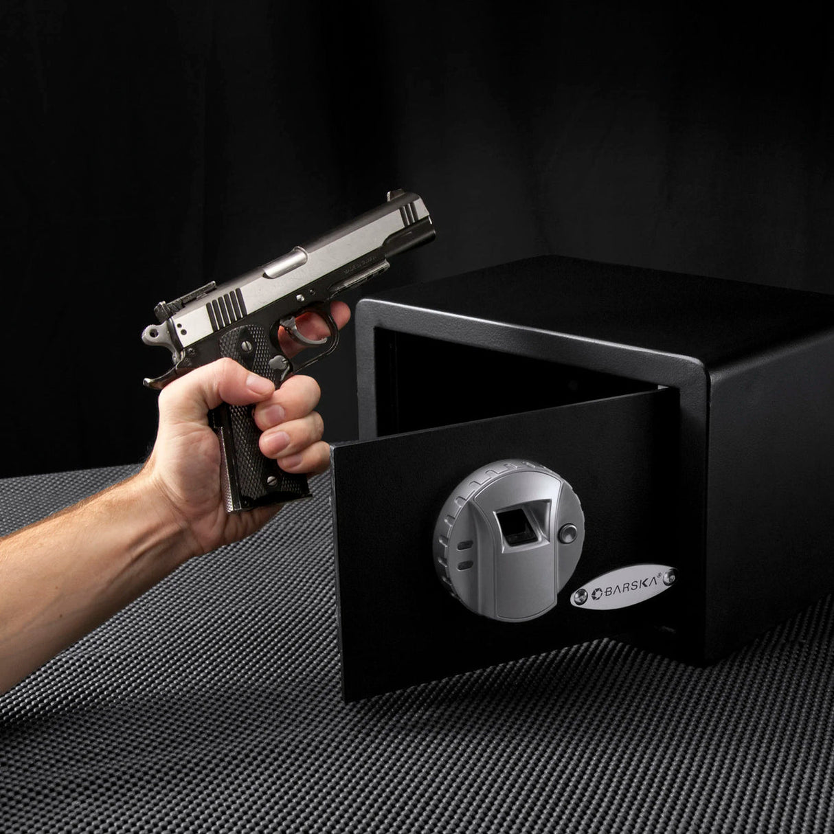 Barska BIOMETRIC Security Safe 0.29 CUBIC FT